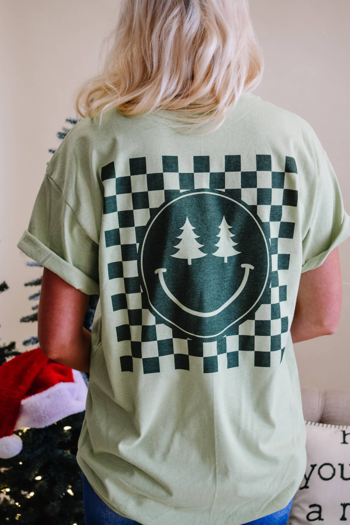 CHRISTMAS TREE VIBES