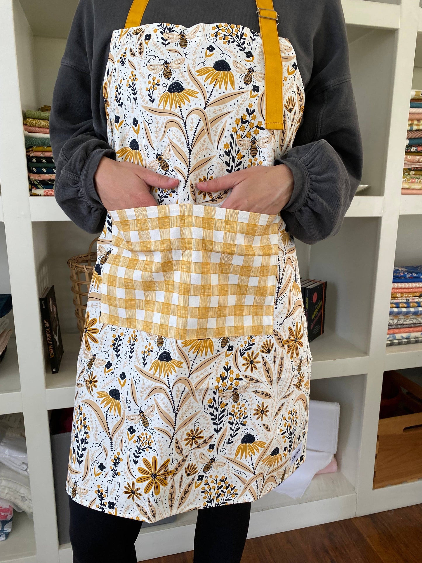 Bee Garden Apron - For Bee Lovers, Baking