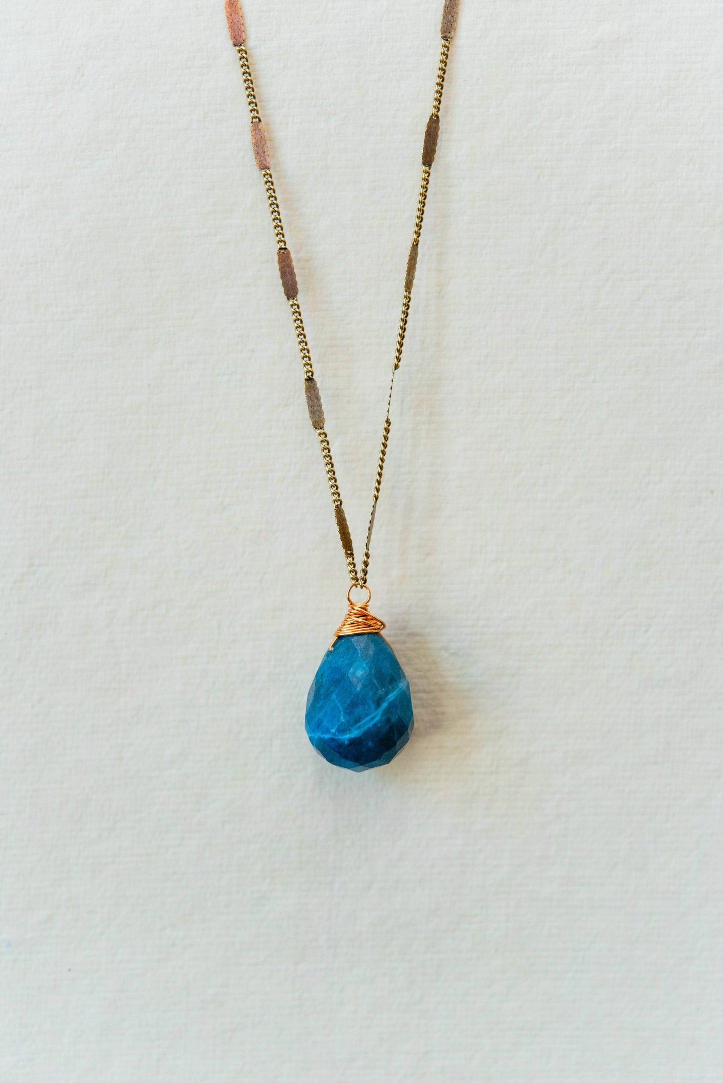 Zara Natural Stone Drop Necklace | Apatite
