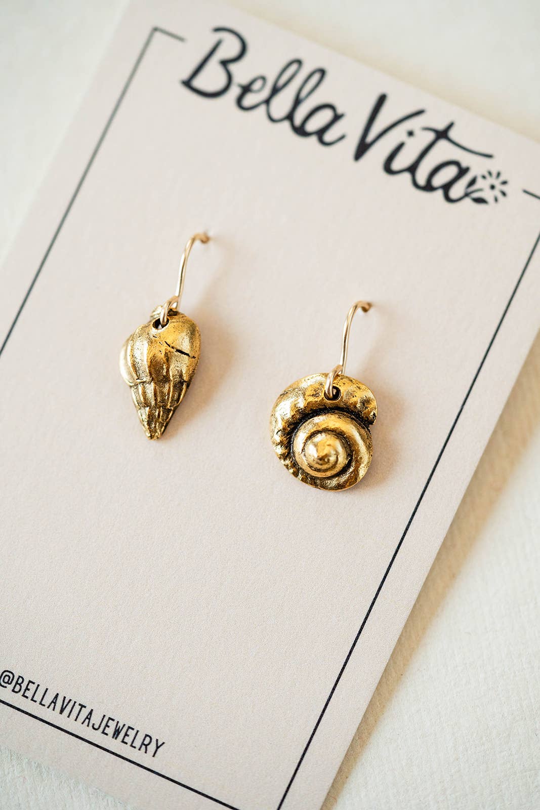 Yacht Rock Charm Earrings | Simple Shell Earrings
