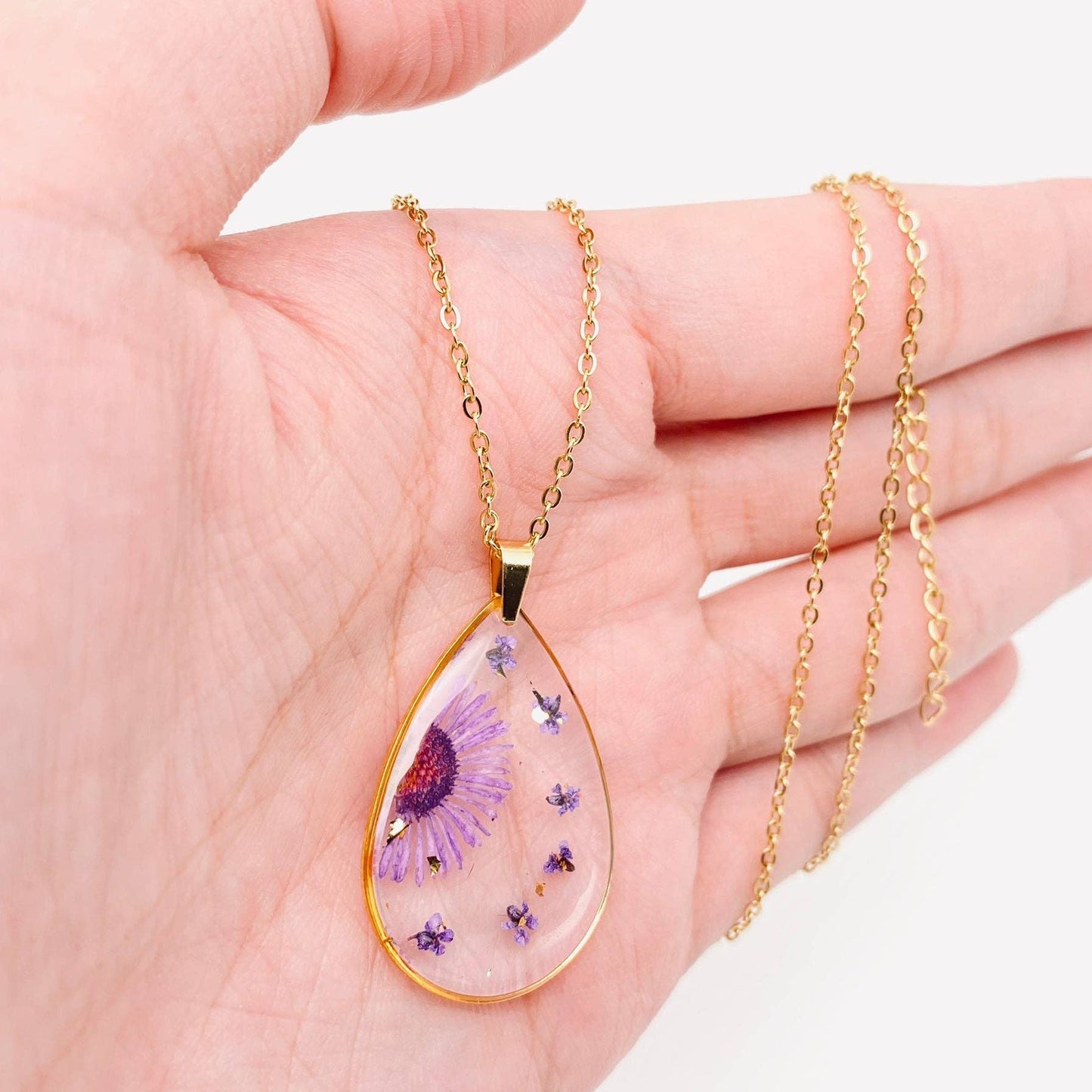 Purple Chrysanthemum Dried Flower Pendant Necklace - PDF