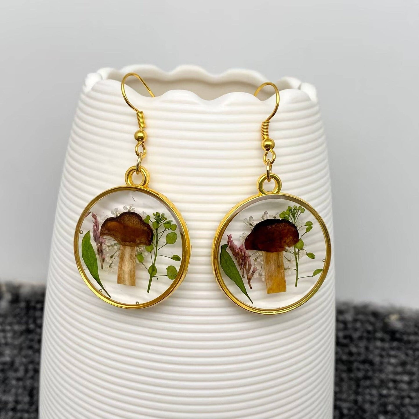 Dried Flowers & Mushroom Round Dangle Earrings - PDF
